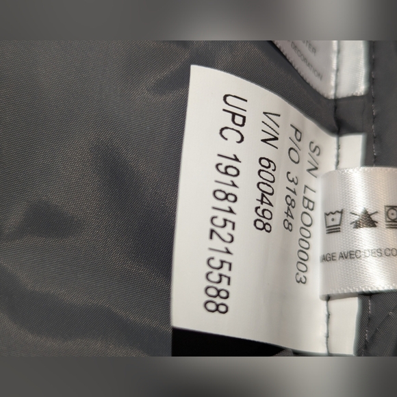 CUTTER & BUCK Womens Medium Thaw Insulated Packable Vest - Picture 7 of 12